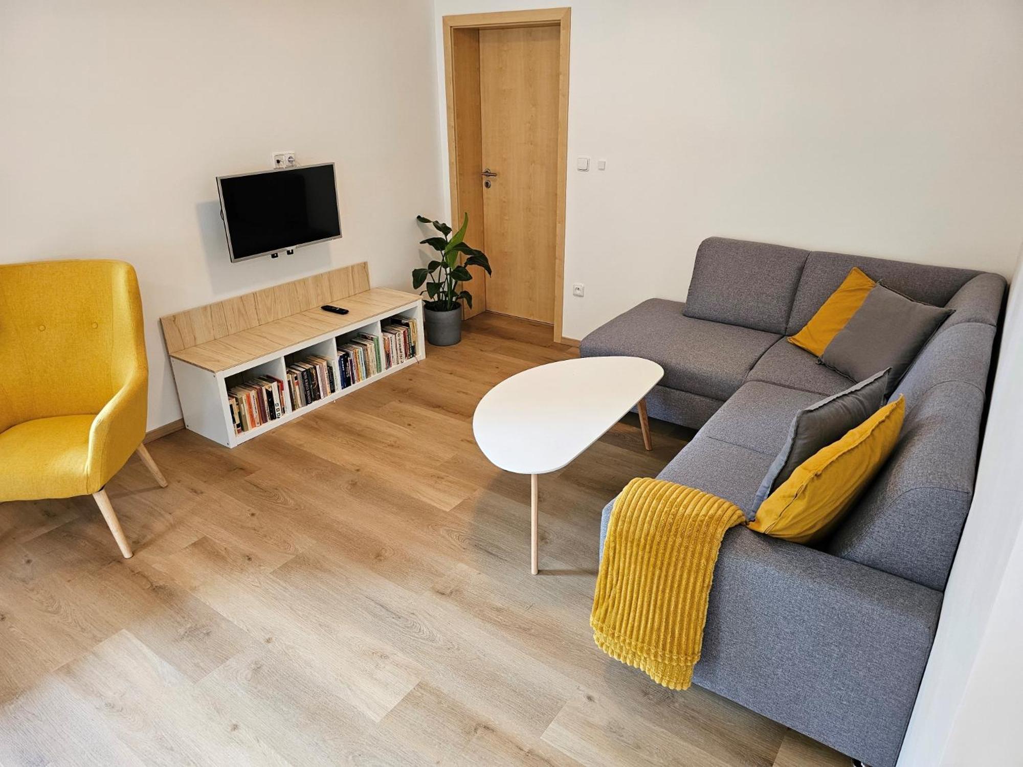 V Tichu Apartment